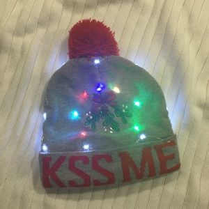 ❗️SOLD❗️Flashing Mistletoe Hat